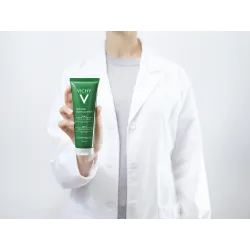 Normaderm Cuidado y Limpieza Tri-Active, 125ml. Normaderm Cuidado y Limpieza Tri-Active, 125ml.