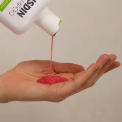 Isdin Shampoo anticaspa grasa nutradeica champú textura Isdin Shampoo anticaspa grasa nutradeica champú textura