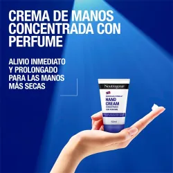 Neutrogena crema de manos concentrada, 50 ml + Regalo labial Neutrogena crema de manos concentrada, 50 ml + Regalo labial