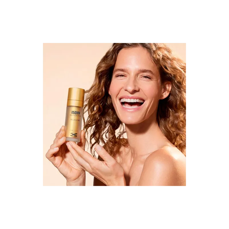 Isdinceutics Melaclear Serum Antimanchas 30ml Isdinceutics Melaclear Serum Antimanchas 30ml