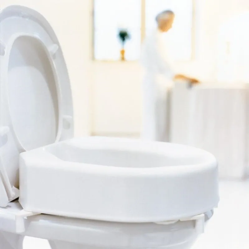 Elevador Wc Duro C/Tapa, Reposabrazos Invacare Elevador Wc Duro C/Tapa, Reposabrazos Invacare