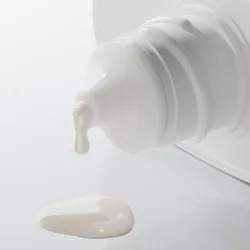 Babe Mineral Super Fluid Invisible Sunscreen SPF50, 50 ml | Farmacia Barata