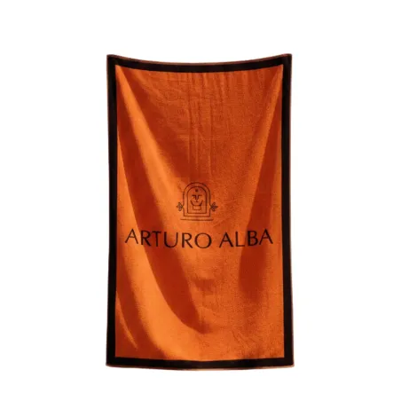 ¡Regalo Toalla Arturo Alba!
